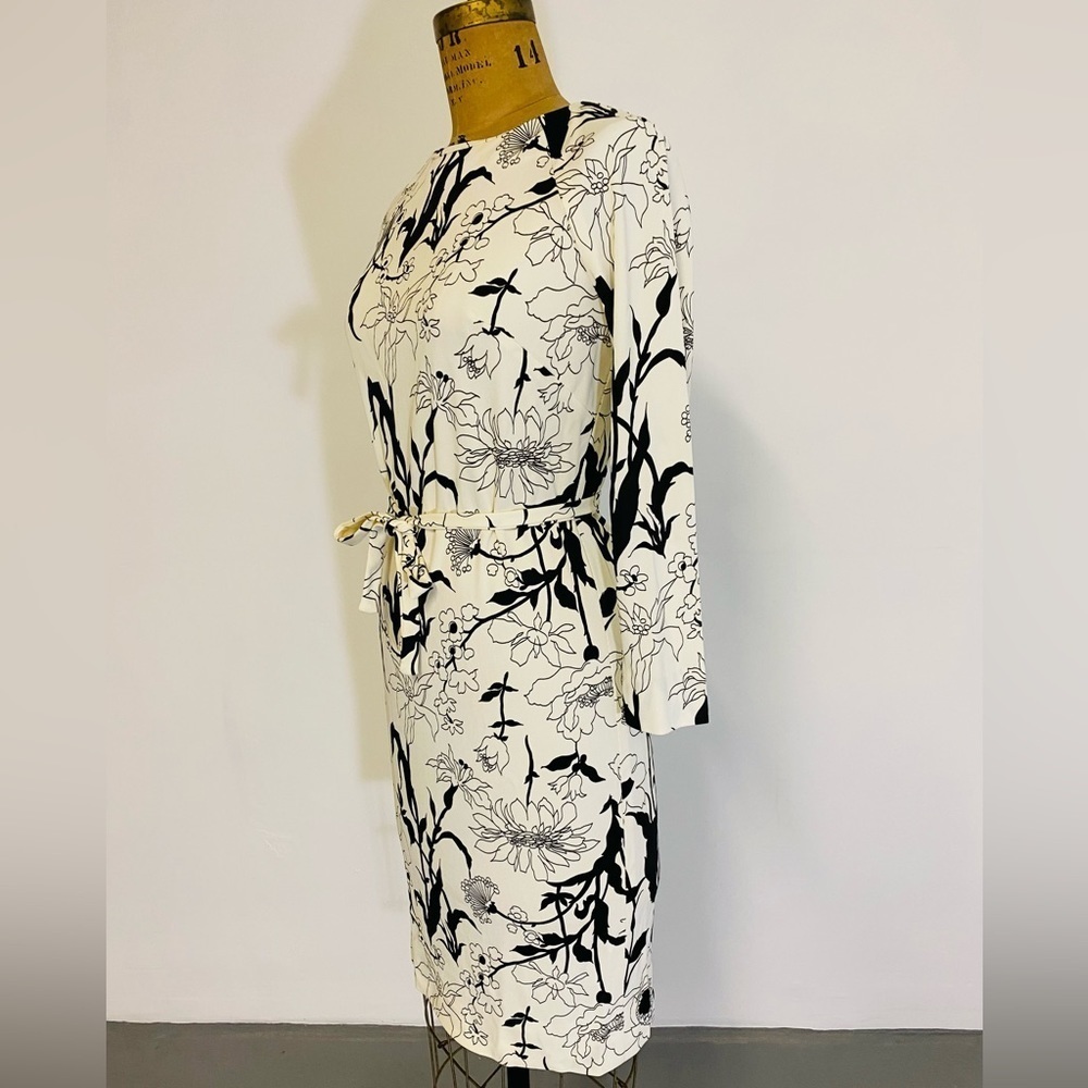 Vintage 1970s Dress, Loomtogs Brand Long Sleeve Dress with Black & White Floral - Picture 5 of 12